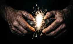 Featured image of post 人類はいつ、どうやって「自分で火を起こせる」と気づいたのか？